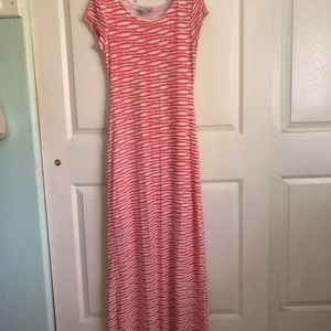 New ! Beige by Eci textured knit Maxi Dress .